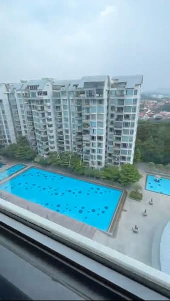 Carabelle, 65 West Coast Way, Room Rental, 150 sqft, Condominium For Rent, by Patrick Lim, 500093706 - Pool view - PropertyGuru.com.sg