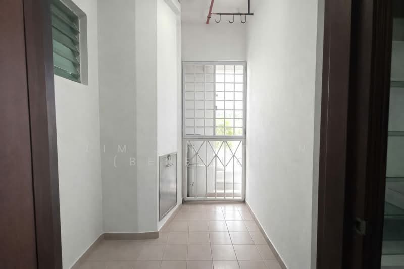 Maysprings Apartment For Sale at S$ 1,199,000 | PropertyGuru Singapore - Entrance