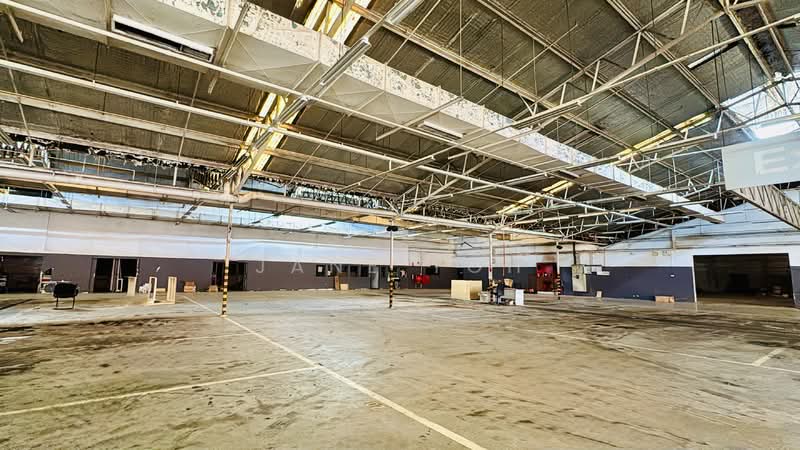 Tan Chong Motor Centre, 911-913 Bukit Timah Road, 36,000 sqft, Factory / Workshop (B2) For Rent, by Jane Toh, 500093715 - Interior - CommercialGuru.com.sg