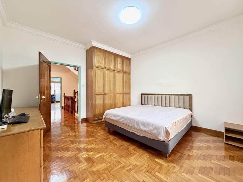 Gerald Park Semi-Detached House For Sale at S$ 6,180,000 | PropertyGuru Singapore - Bedroom