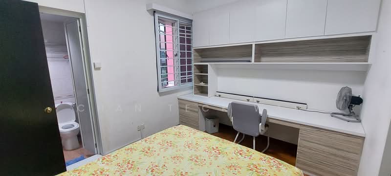 Casa Rosa, 35 Lorong Ong Lye, Room Rental, 200 sqft, Condominium For Rent, by Chan Teck Wah, 500093734 - Bedroom - PropertyGuru.com.sg