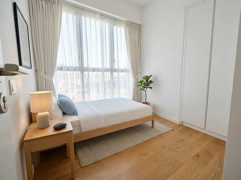⭐️ CHEAP! - Freehold For Sale - Near MRT, , 4 Bedrooms, 2,357 sqft, Apartment For Sale, by Danny Ho, 500093745 - Bedroom - PropertyGuru.com.sg