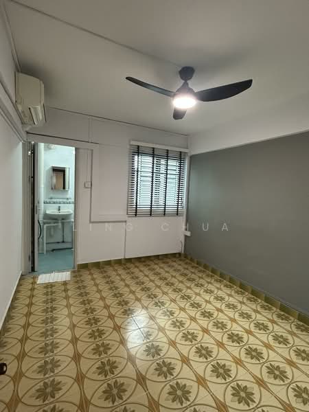 418 Ang Mo Kio Avenue 10 HDB Flat For Sale at S$ 500,000 | PropertyGuru Singapore - Interior