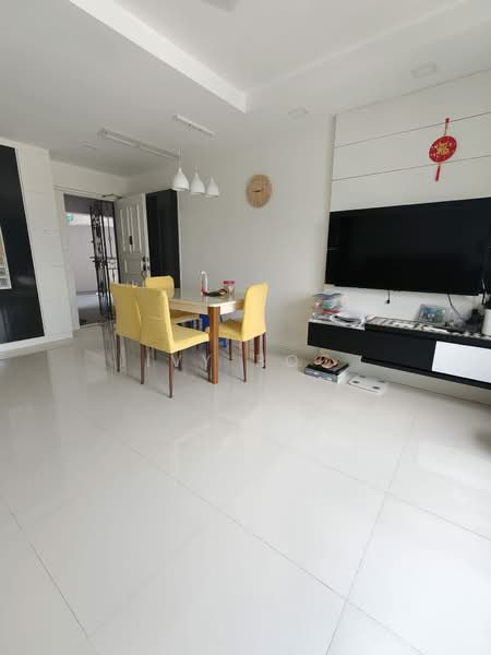 For Sale - 621 Bukit Batok Central