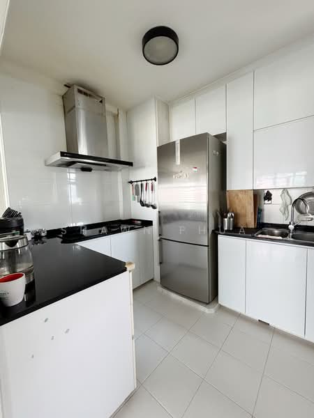 614A Edgefield Plains, 614A Edgefield Plains, 3 Bedrooms, 990 sqft, HDB Flat For Sale, by Shawn Phua, 500093793 - Kitchen - PropertyGuru.com.sg