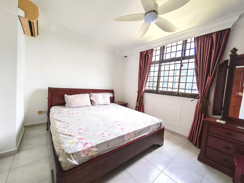 658 Choa Chu Kang Crescent, 658 Choa Chu Kang Crescent, 3 Bedrooms, 1,108 sqft, HDB Flat For Rent, by Ailsa Ang, 500093795 - Bedroom - PropertyGuru.com.sg