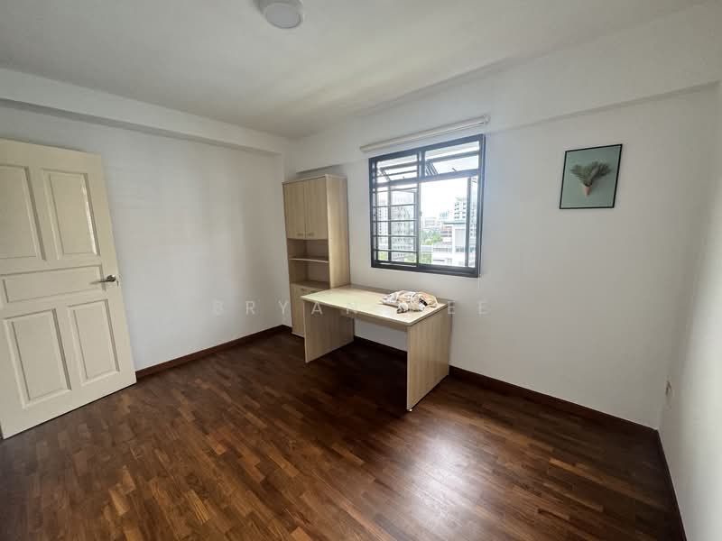 656C Jurong West Street 61, 656C Jurong West Street 61, Room Rental, 150 sqft, HDB Flat For Rent, by Bryan Wee, 500093811 - Study - PropertyGuru.com.sg