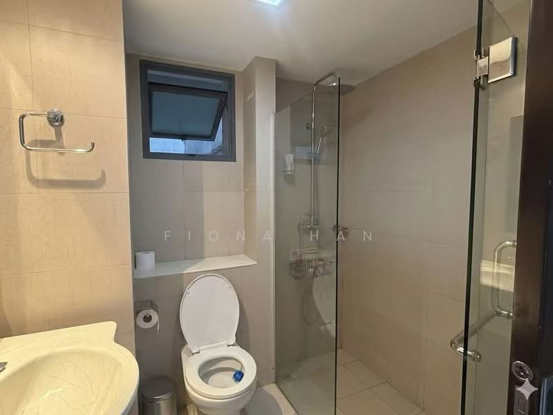 Pinnacle @ Duxton, 1 Cantonment Road, 3 Bedrooms, 1,012 sqft, HDB Flat For Rent, by Fiona Han, 500093814 - Bathroom - PropertyGuru.com.sg