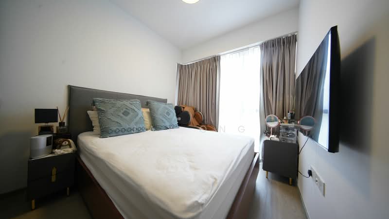 The Garden Residences Condominium For Sale at S$ 1,868,000 | PropertyGuru Singapore - Bedroom