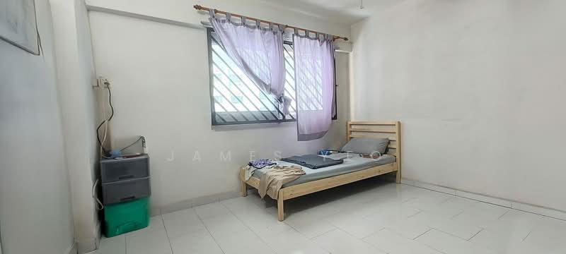 108 Teck Whye Lane HDB Flat For Sale at S$ 810,000 | PropertyGuru Singapore - Bedroom