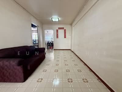 For Sale - 704 Yishun Avenue 5