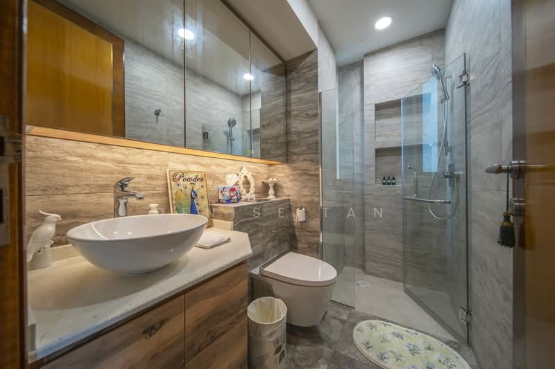 The Hermitage, 2 Sarkies Road, 2 Bedrooms, 850 sqft, Apartment For Sale, by Denise Tan, 500093827 - Bathroom - PropertyGuru.com.sg