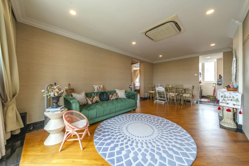 The Hermitage, 2 Sarkies Road, 2 Bedrooms, 850 sqft, Apartment For Sale, by Denise Tan, 500093827 - Living Room - PropertyGuru.com.sg