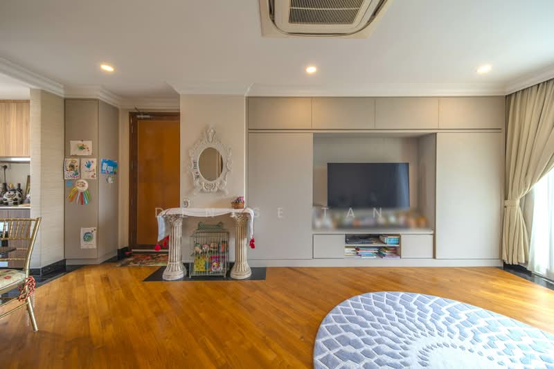 The Hermitage, 2 Sarkies Road, 2 Bedrooms, 850 sqft, Apartment For Sale, by Denise Tan, 500093827 - Living Room - PropertyGuru.com.sg
