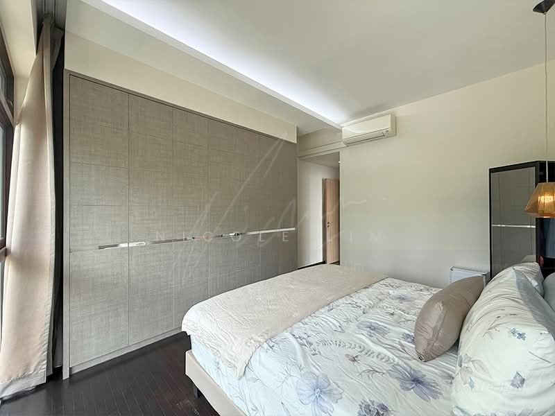 Varsity Park Condominium Condominium For Sale at S$ 2,580,000 | PropertyGuru Singapore - Master Bedroom