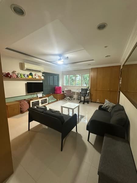 For Sale - 9 Gloucester Road