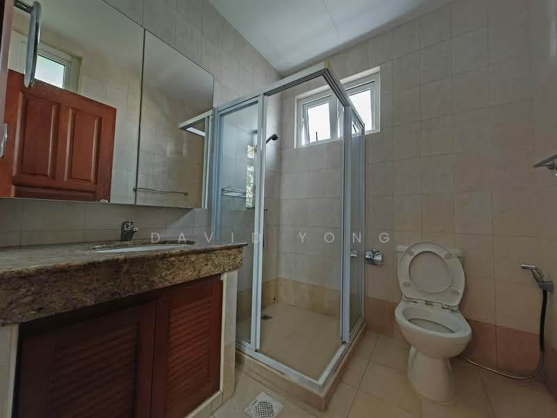 One Tree Hill, , 6 Bedrooms, 3,300 sqft, Semi-Detached House For Rent, by David Yong, 500093863 - Bathroom - PropertyGuru.com.sg