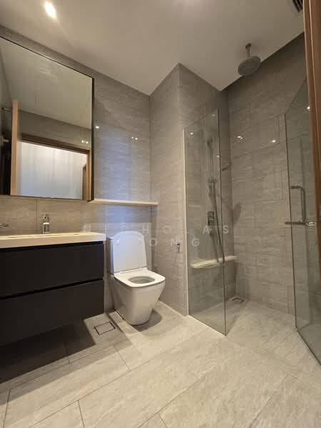 City Gate, 371 Beach Road, 2 Bedrooms, 560 sqft, Apartment For Rent, by Nicholas Leong, 500093867 - Bathroom - PropertyGuru.com.sg