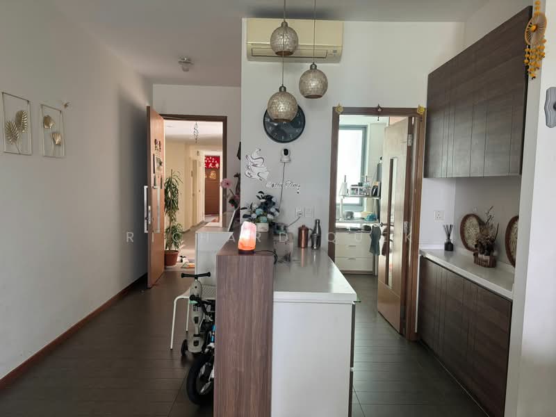 Double Bay Residences Condominium For Sale at S$ 2,280,000 | PropertyGuru Singapore - Interior