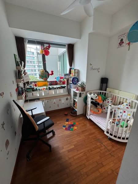 Double Bay Residences Condominium For Sale at S$ 2,280,000 | PropertyGuru Singapore - Bedroom