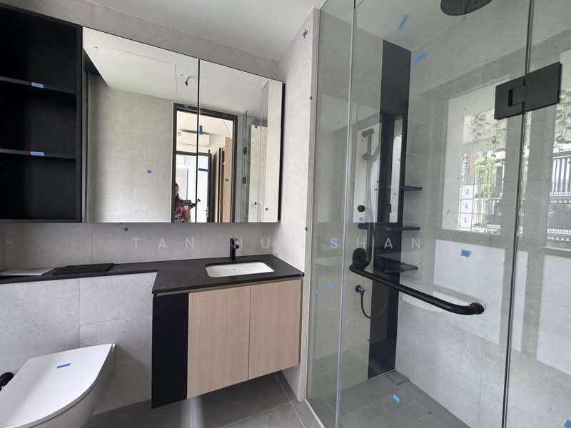 Jervois Mansion, 4 Jervois Close, 3 Bedrooms, 1,001 sqft, Condominium For Rent, by Tan Hui Shan, 500093881 - Bathroom - PropertyGuru.com.sg