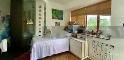 For Rent - The Edgewater