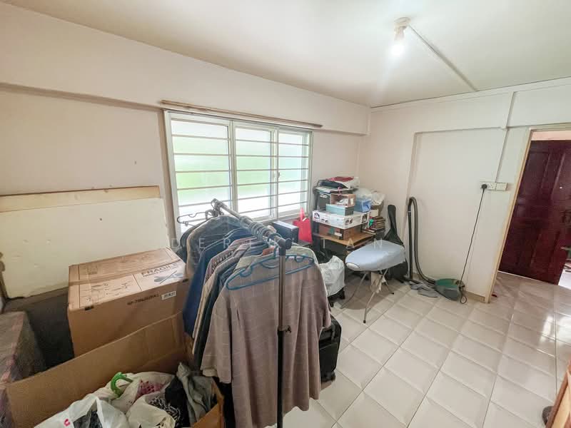 265 Bukit Batok East Avenue 4 HDB Flat For Sale at S$ 398,000 | PropertyGuru Singapore - Interior