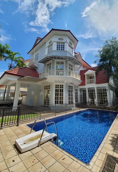 Woodgrove Avenue, Woodgrove Avenue, 6 Bedrooms, 6,674 sqft, Bungalow House For Rent, by Ray Lim, 500093907 - Exterior - PropertyGuru.com.sg