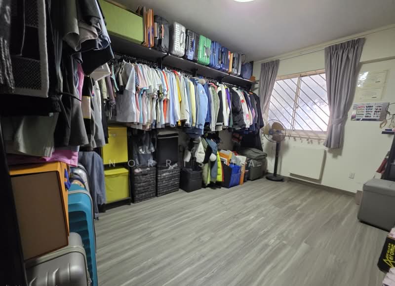 224 Yishun Street 21 HDB Flat For Sale at S$ 460,000 | PropertyGuru Singapore - Interior