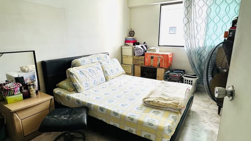 170 Bedok South Road HDB Flat For Sale at S$ 638,888 | PropertyGuru Singapore - Bedroom