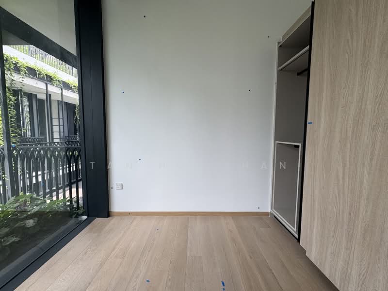 Jervois Mansion, 4 Jervois Close, 3 Bedrooms, 1,023 sqft, Condominium For Rent, by Tan Hui Shan, 500093922 - Balcony - PropertyGuru.com.sg