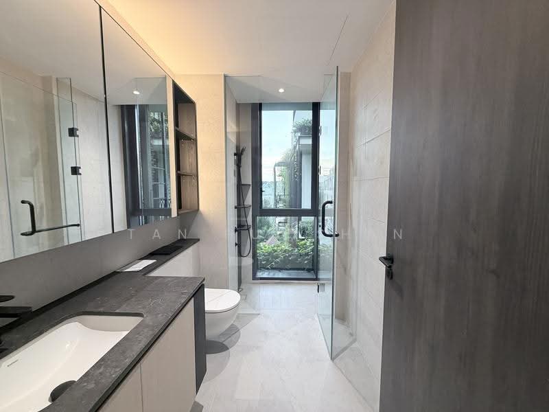 Jervois Mansion, 4 Jervois Close, Tanglin / Holland / Bukit Timah, 3 Bedrooms, 1,023 sqft, Condominium For Rent, by Tan Hui Shan, 500093922 - Bathroom - PropertyGuru.com.sg