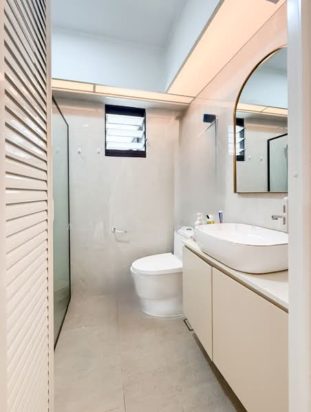 869B Tampines Avenue 8 HDB Flat For Sale at S$ 768,000 | PropertyGuru Singapore - Bathroom