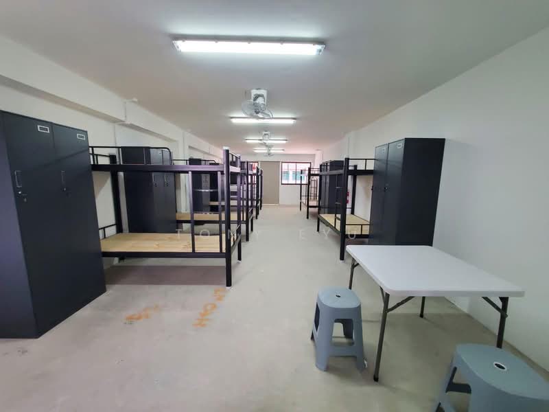 Cheap West Side Dormitory For Lease, Jalan Besut, 500 sqft, Dormitory For Rent, by Tony Eyu, 500093942 - Interior - CommercialGuru.com.sg