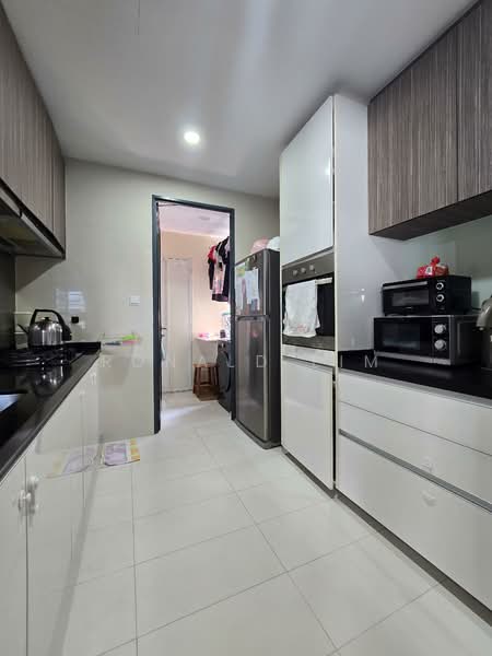The Palette Condominium For Sale at S$ 1,638,888 | PropertyGuru Singapore - Kitchen