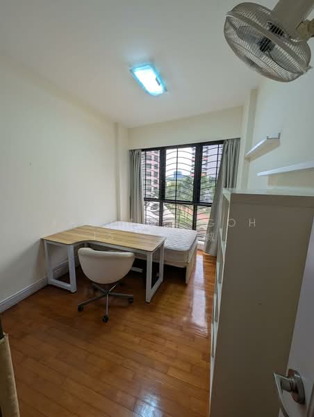 Heritage View, 10 Dover Rise, 2 Bedrooms, 969 sqft, Condominium For Rent, by Jackson Goh JS  吴任城, 500093952 - Bedroom - PropertyGuru.com.sg