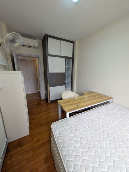 Heritage View, 10 Dover Rise, 2 Bedrooms, 969 sqft, Condominium For Rent, by Jackson Goh JS  吴任城, 500093952 - Bedroom - PropertyGuru.com.sg