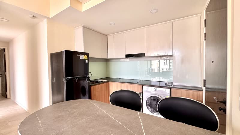 Rezi 24, 39 Lorong 24 Geylang, 2 Bedrooms, 646 sqft, Condominium For Rent, by Joyce M Wong, 500093973 - Kitchen - PropertyGuru.com.sg