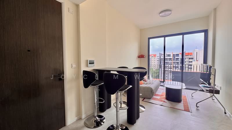 Rezi 24, 39 Lorong 24 Geylang, 2 Bedrooms, 646 sqft, Condominium For Rent, by Joyce M Wong, 500093973 - Living Room - PropertyGuru.com.sg