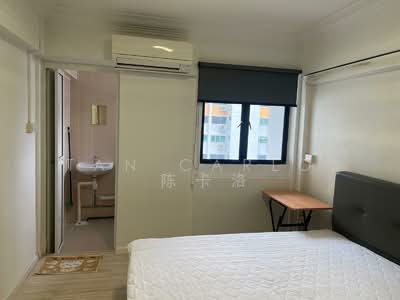 For Rent - 708 Hougang Avenue 2