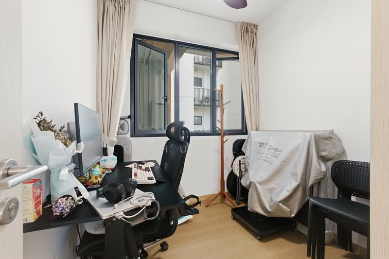 Treasure at Tampines Condominium For Sale at S$ 1,980,000 | PropertyGuru Singapore - Study