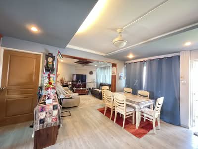 For Sale - 484 Pasir Ris Drive 4