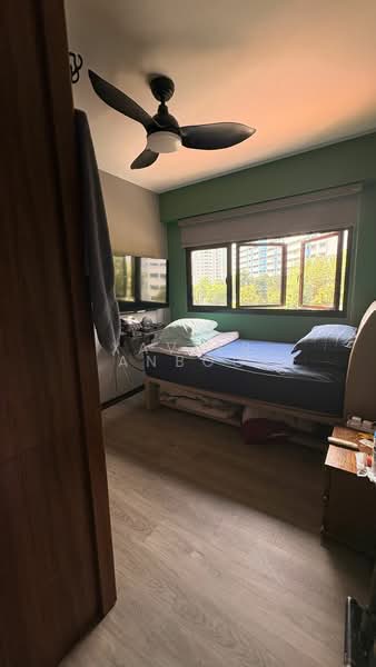 547C Segar Road HDB Flat For Sale at S$ 499,000 | PropertyGuru Singapore - Bedroom