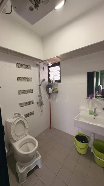 547C Segar Road HDB Flat For Sale at S$ 499,000 | PropertyGuru Singapore - Bathroom