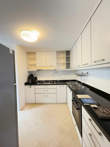 Pastoral View, 7 Bassein Road, 3 Bedrooms, 1,238 sqft, Apartment For Rent, by Sharon Tan, 500094055 - Kitchen - PropertyGuru.com.sg