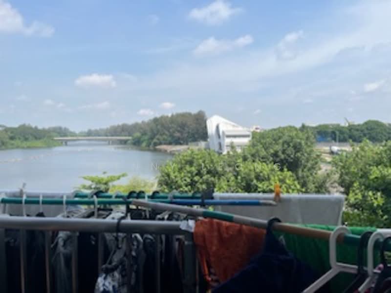 325A Sumang Walk HDB Flat For Sale at S$ 850,000 | PropertyGuru Singapore - Exterior
