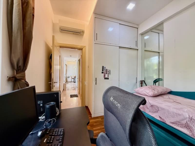 Regent Heights Condominium For Sale at S$ 1,298,000 | PropertyGuru Singapore - Study