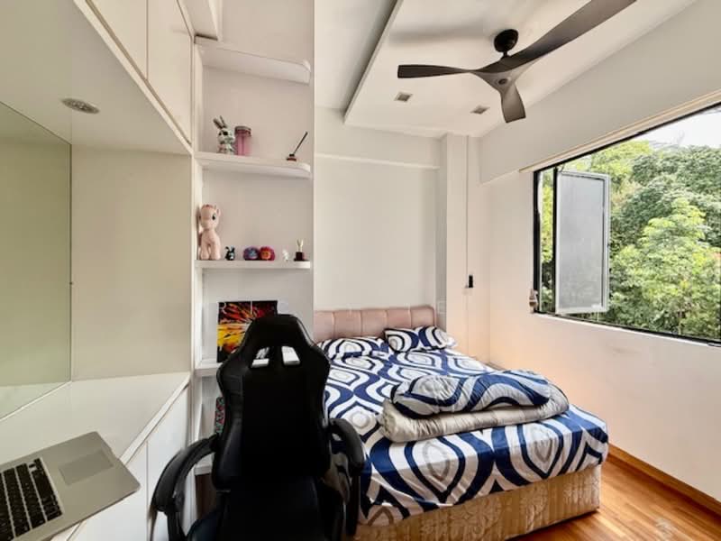 Regent Heights Condominium For Sale at S$ 1,298,000 | PropertyGuru Singapore - Bedroom