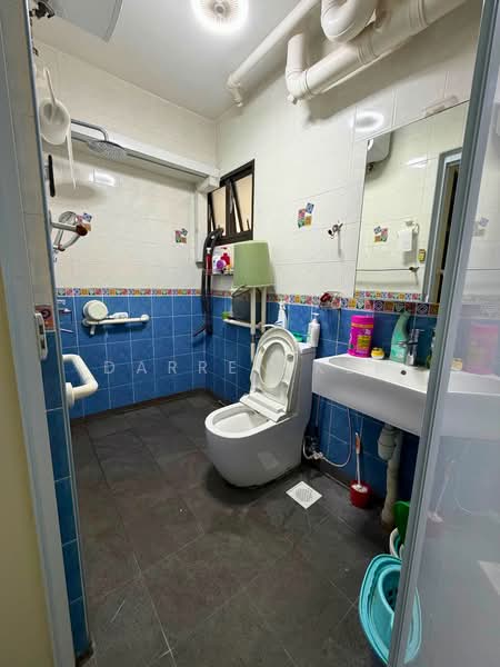 310B Anchorvale Road, 310B Anchorvale Road, Room Rental, 150 sqft, HDB Flat For Rent, by Darren Kek, 500094070 - Bathroom - PropertyGuru.com.sg
