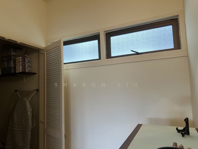 Hillcrest Arcadia Condominium For Sale at S$ 2,500,000 | PropertyGuru Singapore - storage area